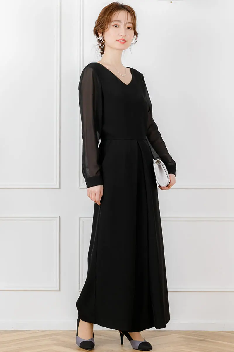 ブラック長袖のオールインワン | je super | M | 結婚式パーティーの