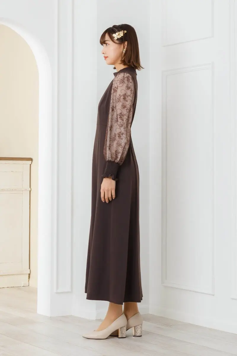 ブラウンのエンブロイダリースリーブドレス | ANDRESD | S | 結婚式