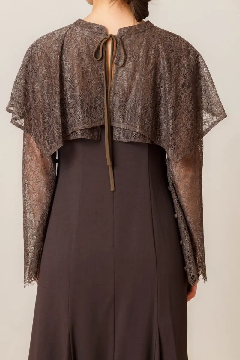 ブラウンのレイヤードケープドレス | ANDRESD | M | 結婚式パーティー