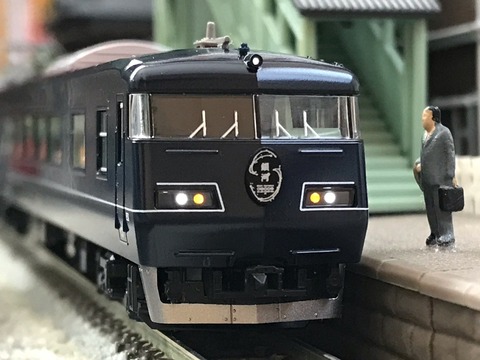 室内灯付 117系7000番台 WEST EXPRESS 銀河 TOMIX maxresdefault.jpg