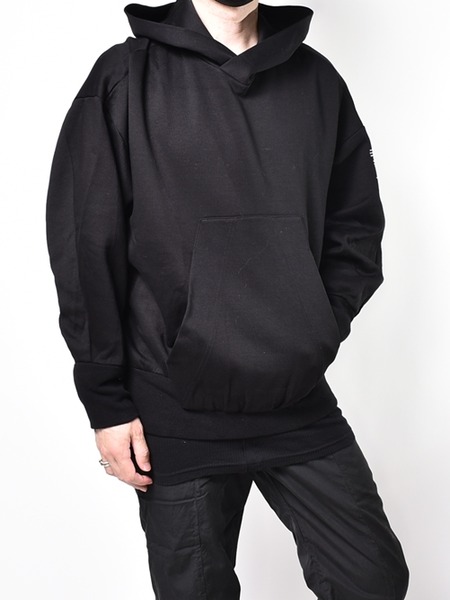 JULIUS[ユリウス] / GORDINI / 657CPM3 SEAMED SLEEVE PRINT HOODIE