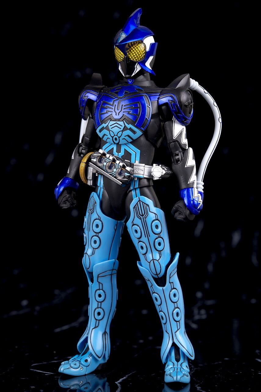 S.H.フィギュアーツ （真骨彫製法） 仮面ライダーオーズ シャウタ