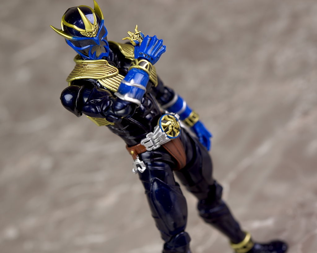 S.H.フィギュアーツ （真骨彫製法） 仮面ライダー威吹鬼 レビュー : は