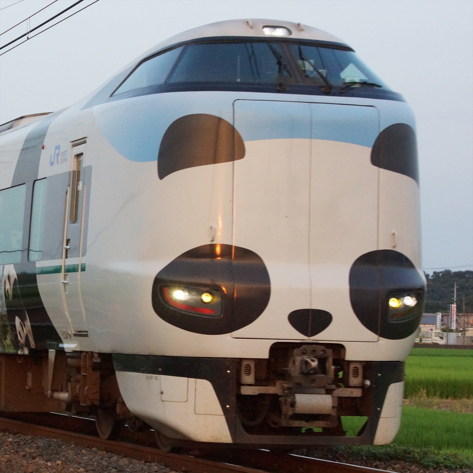 JR西日本】J-WESTゴールドカード発行開始（2021.2.1～）交換商品には