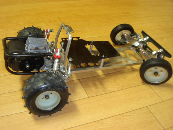 ヤフオク探訪 京商トマホーク(当時もの)20160518 : ビートル日記