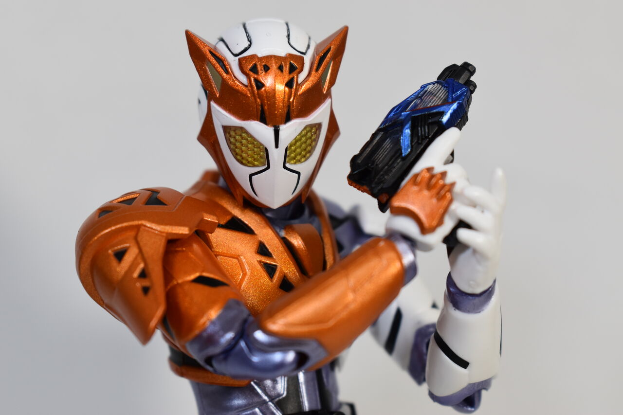 S.H.Figuarts 仮面ライダーバルキリー ラッシングチーター レビュー