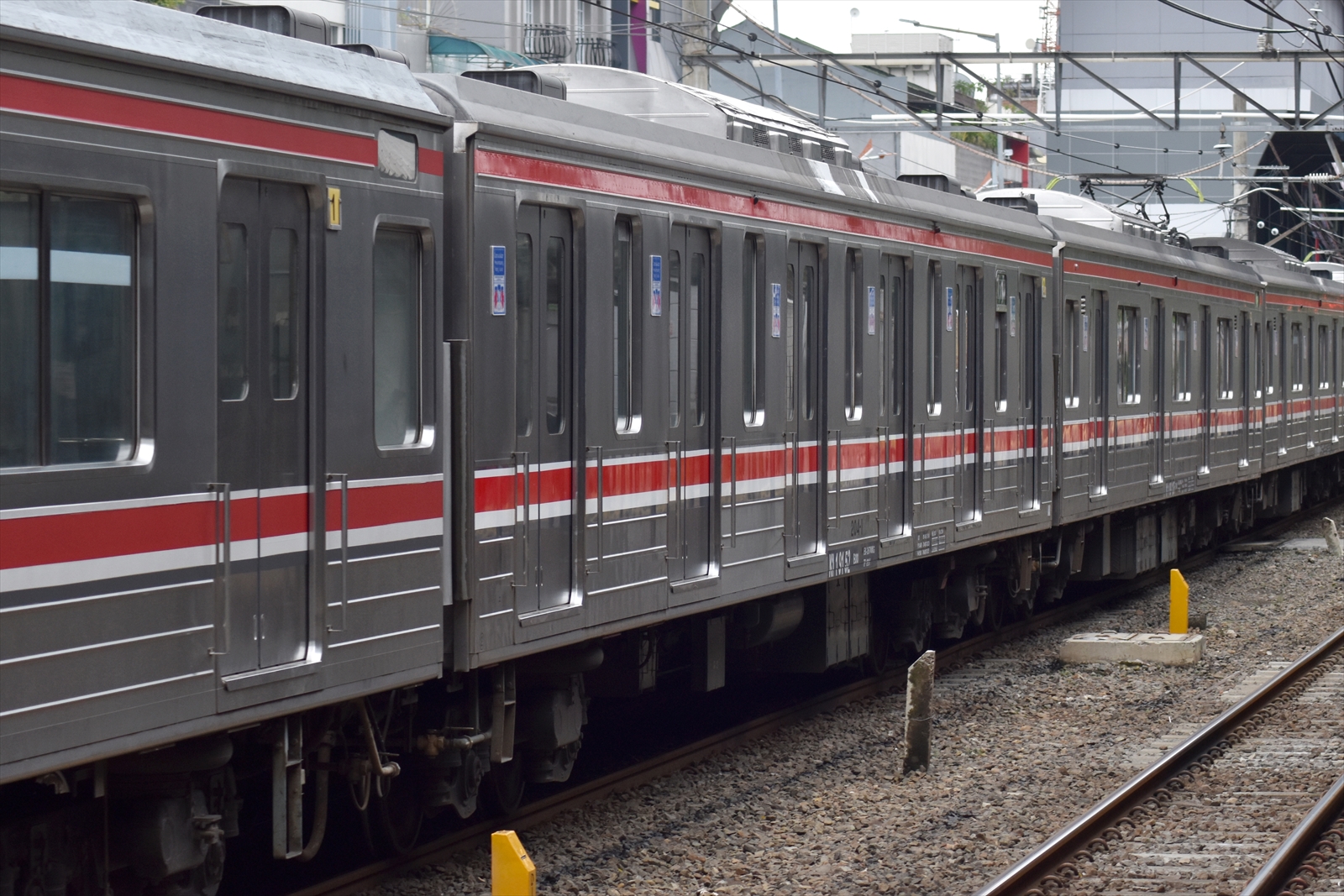 武蔵野編成に6ドア車?205系M31編成が添加励磁制御化される