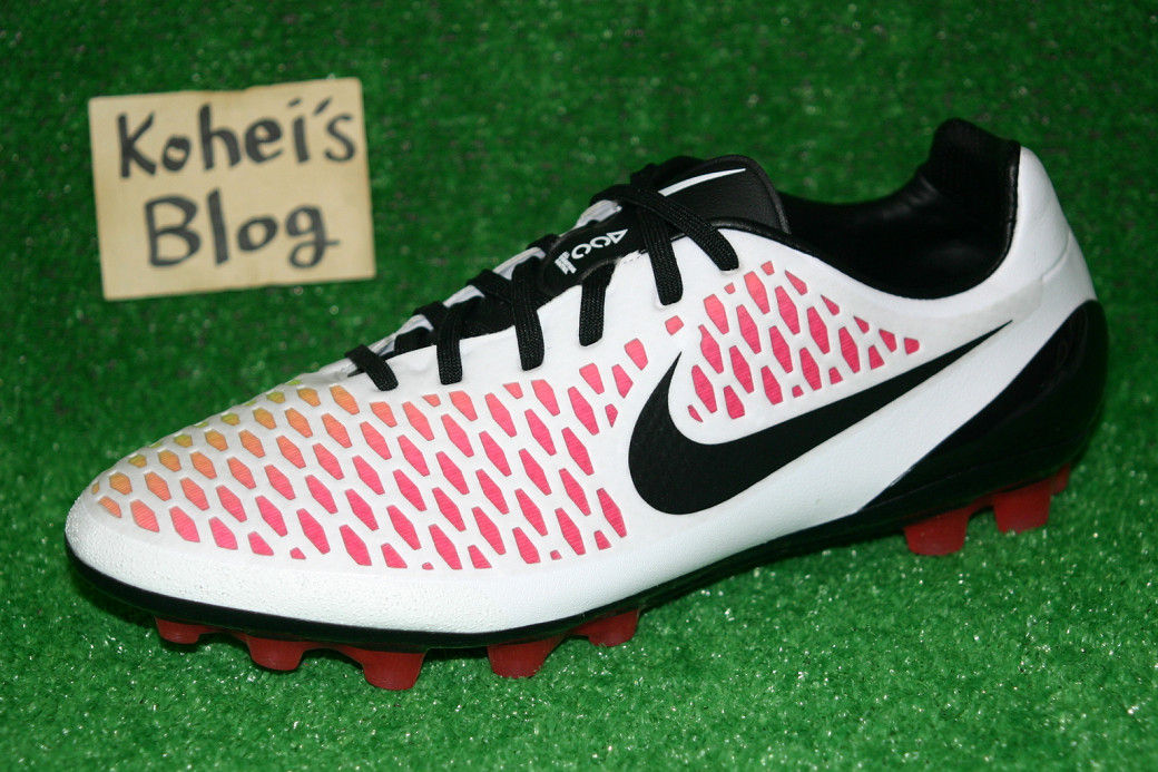 NIKE マジスタオーパス AG 【人工芝用ソール】 詳細 : Kohei's BLOG