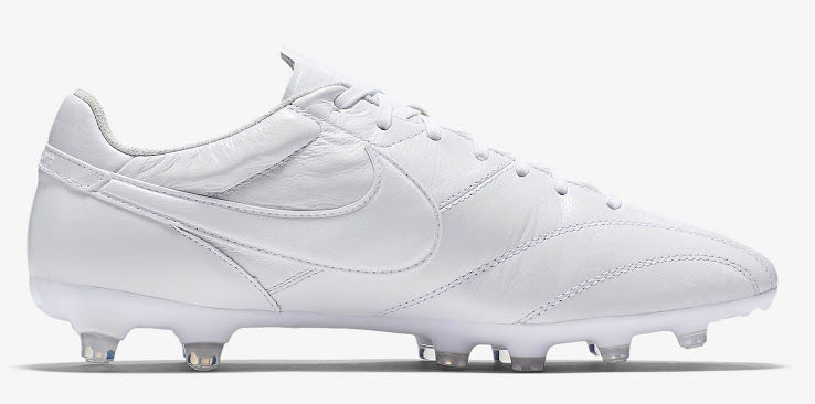 新色】 ナイキ ティエンポ プレミア FG ブラックアウト & ホワイト