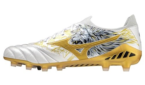 セルヒオ・ラモスのシグネチャースパイク登場！ミズノ「モレリアネオ3