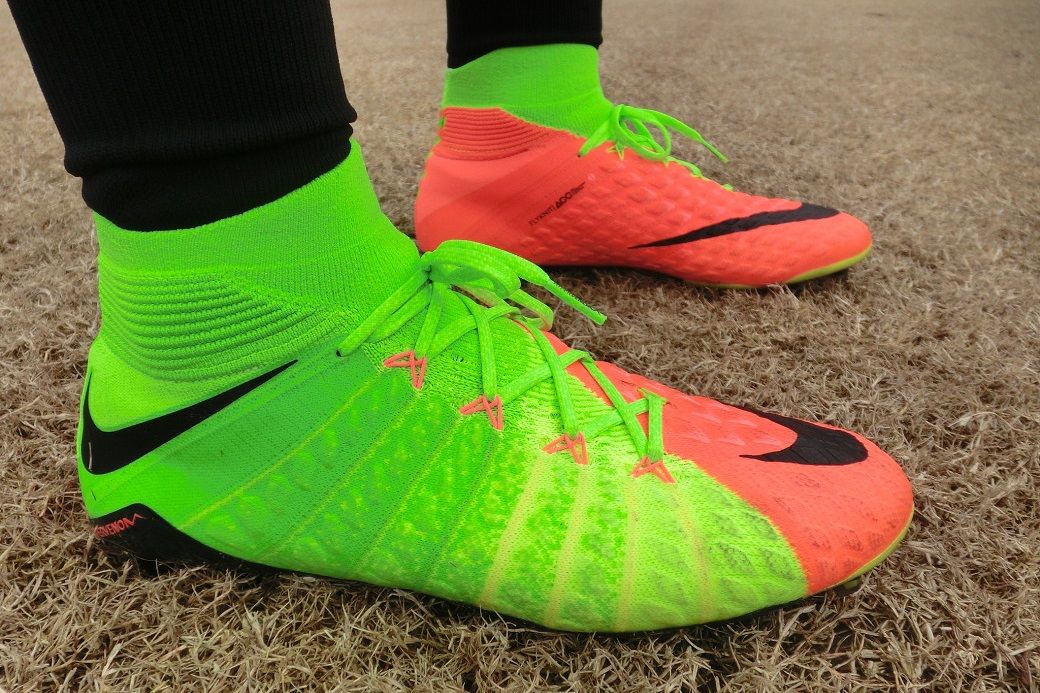 レビュー】 ナイキ ハイパーヴェノムファントム3 DF FG 使用感・評価