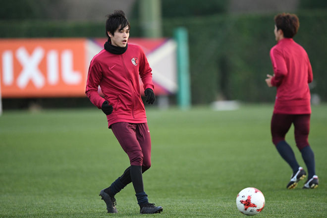 内田篤人が鹿島に復帰！着用スパイクはアディダス プレデター18.1 FG