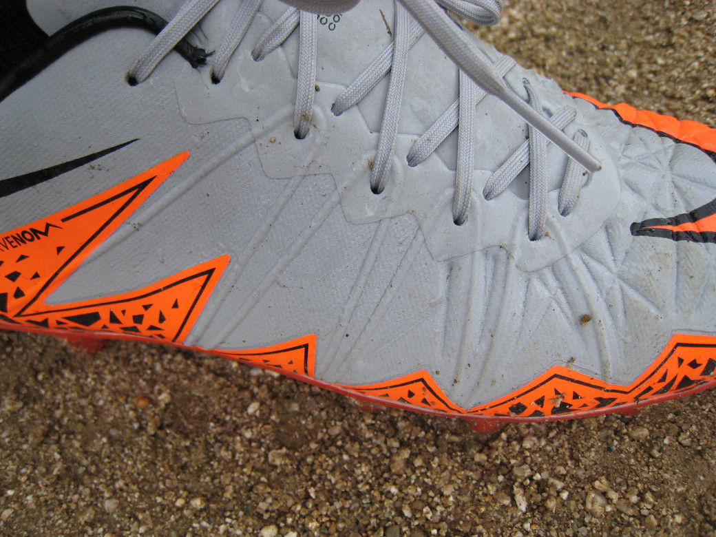 ナイキ ハイパーヴェノム フィニッシュ HG-E レビュー : Kohei's BLOG