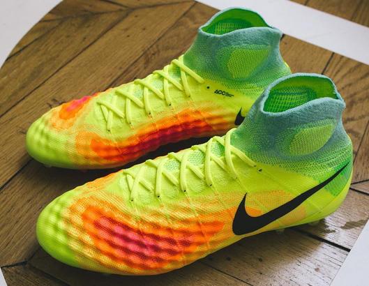 ナイキ マジスタオブラ2 AG-PRO (マジスタ2) 正式公開 : Kohei's BLOG