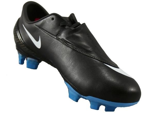 NIKE E8カラーを振りかえる : Kohei's BLOG サッカースパイク情報ブログ