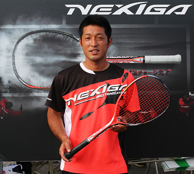 YONEX ネクステージ700赤 YONEX ネクステージ700赤 ソフトテニスニュース