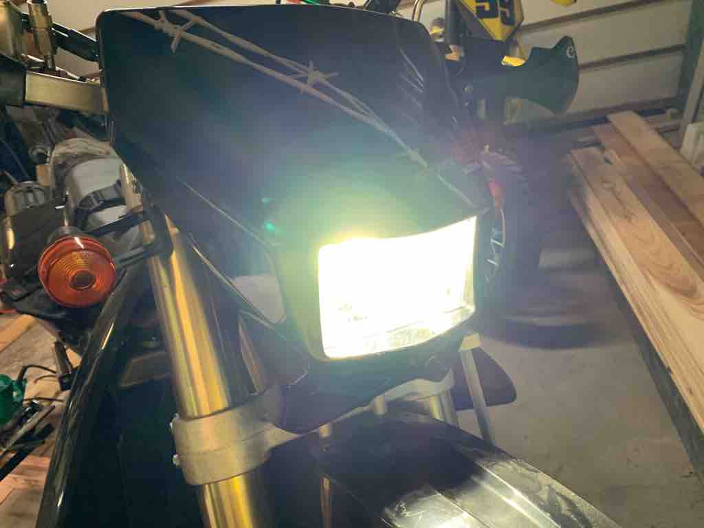 DRZ400SM 暗いヘッドライトを純正レンズのままLED化 / POOPEE PH8