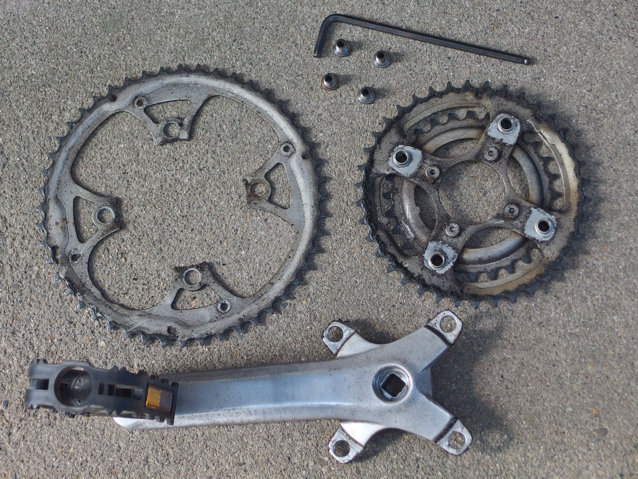 クロスバイクESCAPE R3のフロントシングル化(ありものパーツ編