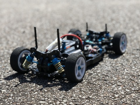 TT-02 type-SR試走！切れ味抜群だけど難しいぞコレw : 小学生の息子と