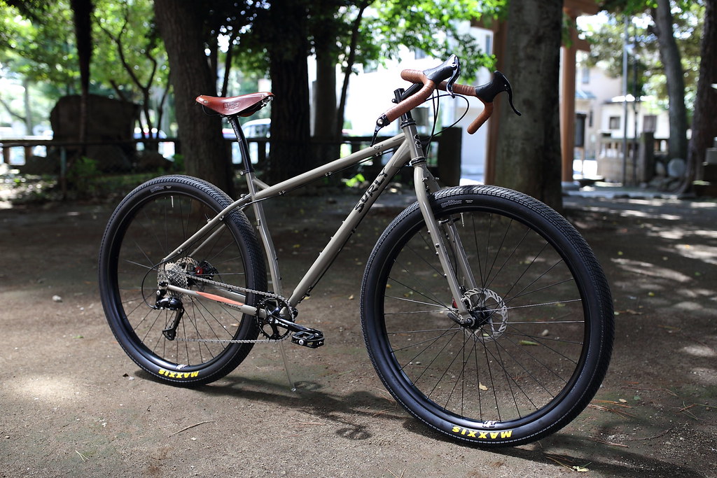 SURLY* ogre / BUILT BY BLUE LUG - CUSTOMER'S BIKE CATALOG