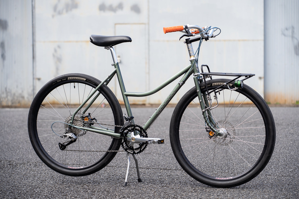 VELO ORANGE* polyvalent low kicker / BUILT BY BLUE LUG