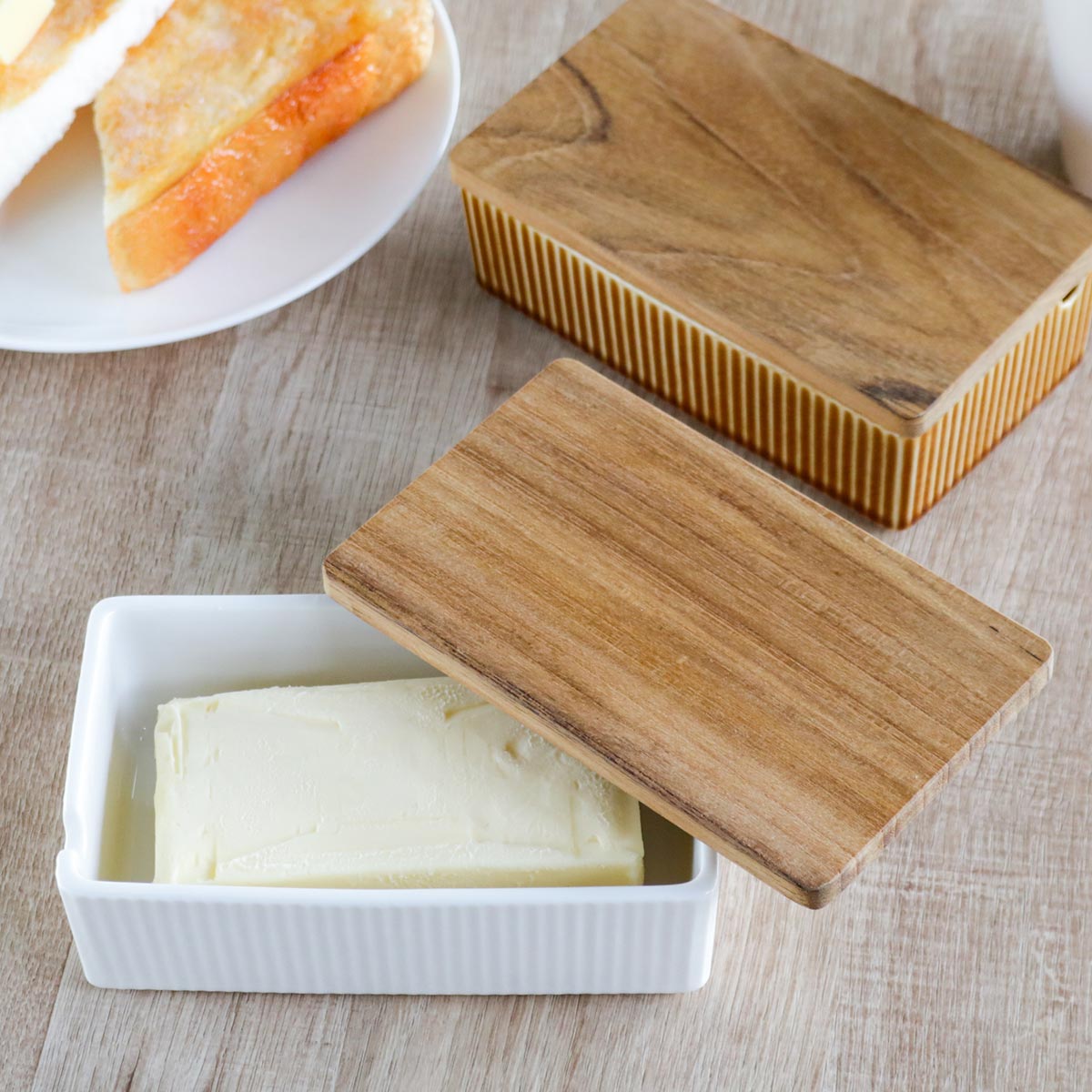 バターケース viv （ ヴィヴ 陶磁器 日本製 スリット付き 200g 200g用