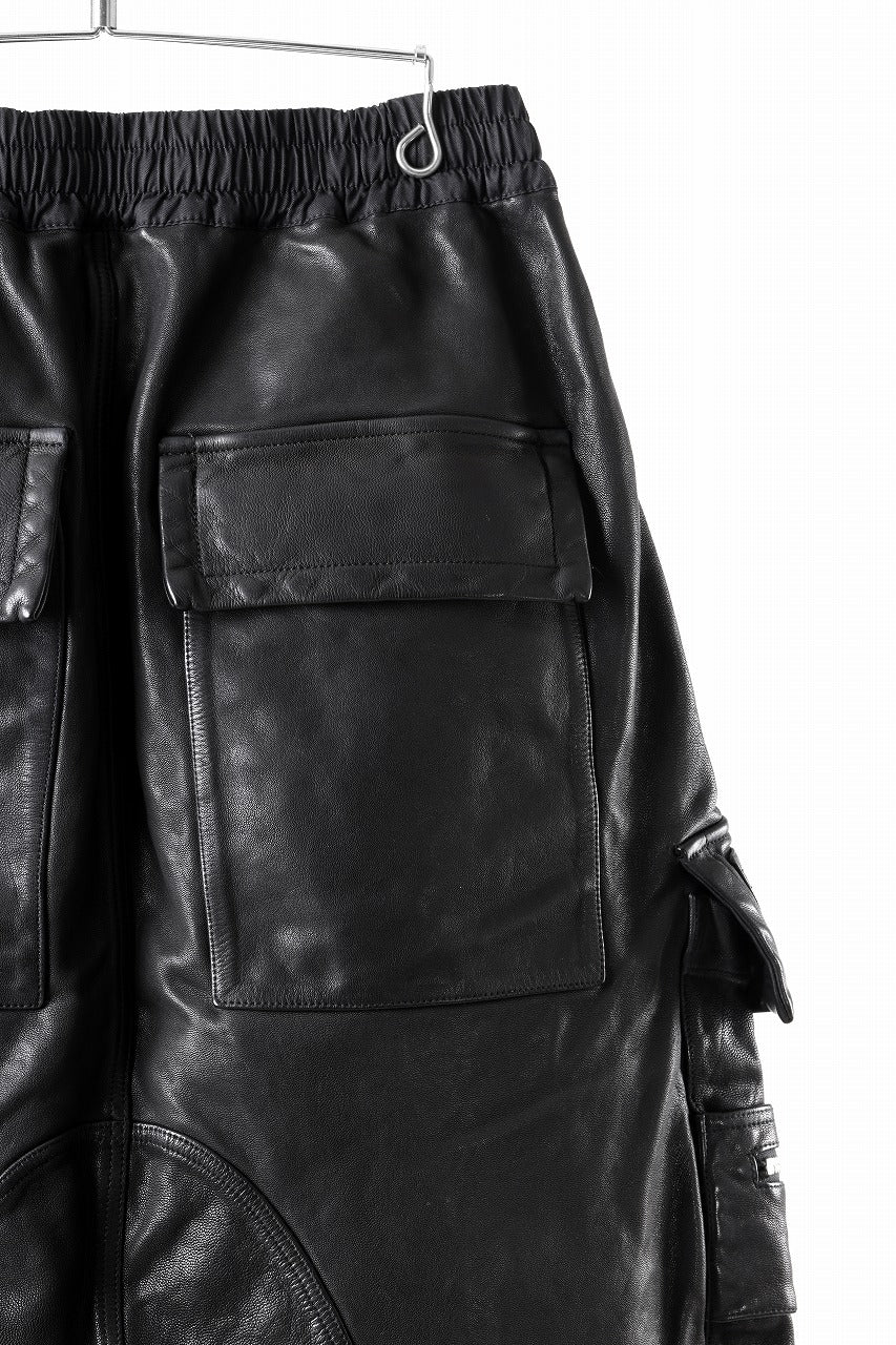 A.F ARTEFACT LOWCROTCH MILITARY WIDE SHORTS / SOFT GOAT LEATHER