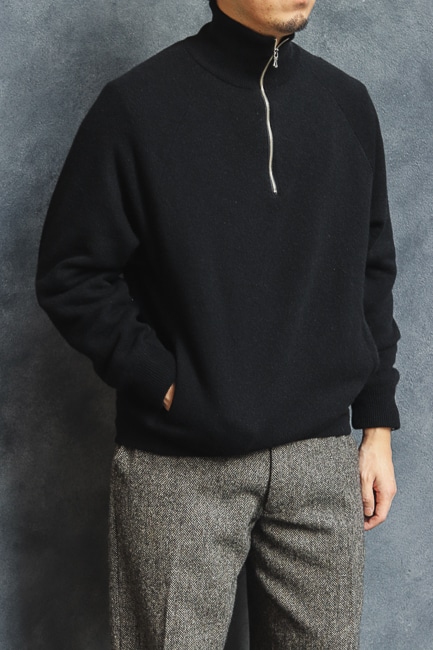 BATONER [Men Backloop Camel Half Zip]