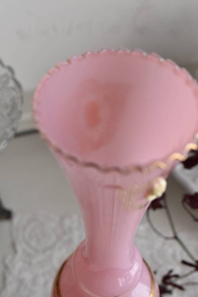 フラワーベース.オパリンガラス2 フランスアンティーク雑貨 花瓶