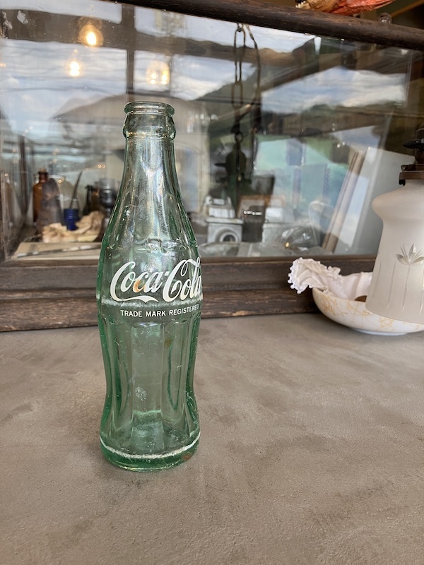 B20 1920's コカコーラ コンツァーボトル ライトグリーン 瓶