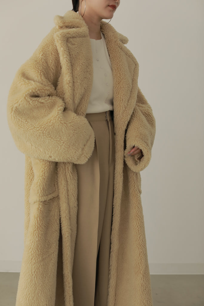 volume boa coat – louren store