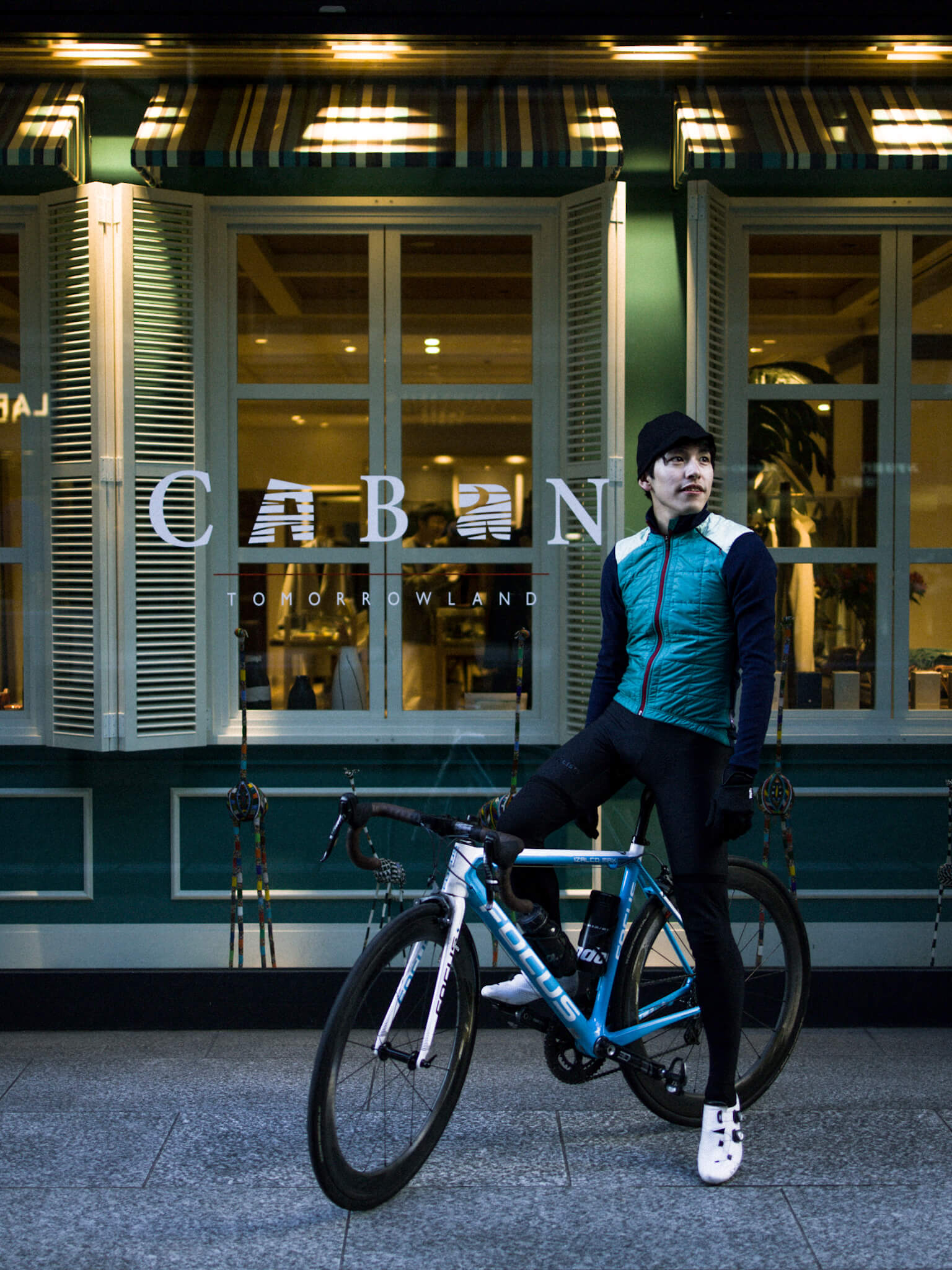 ライド×ファッションを体現する冬用ジャケット。Café du Cycliste
