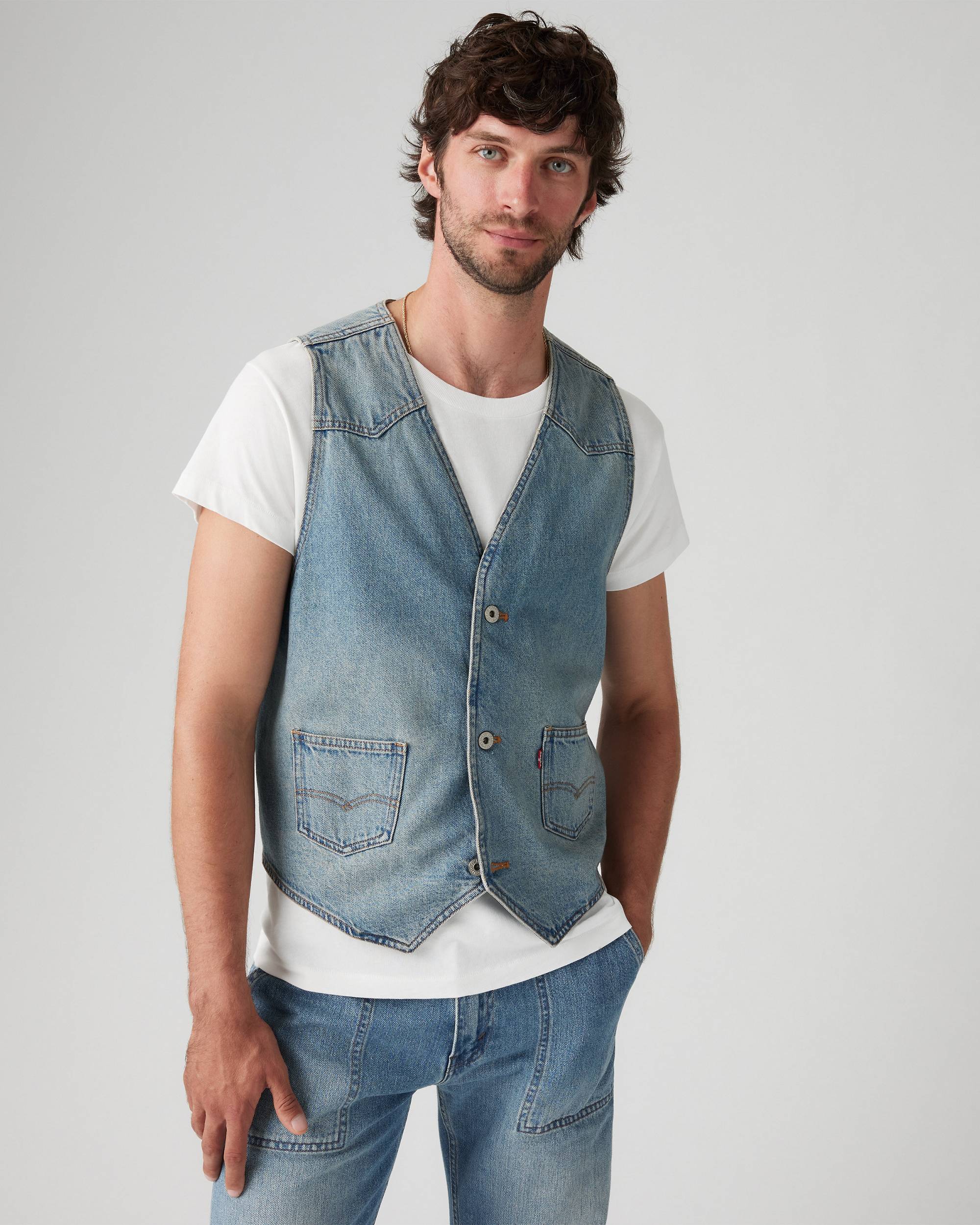 Mission Denim Vest - Medium Wash | Levi's® US