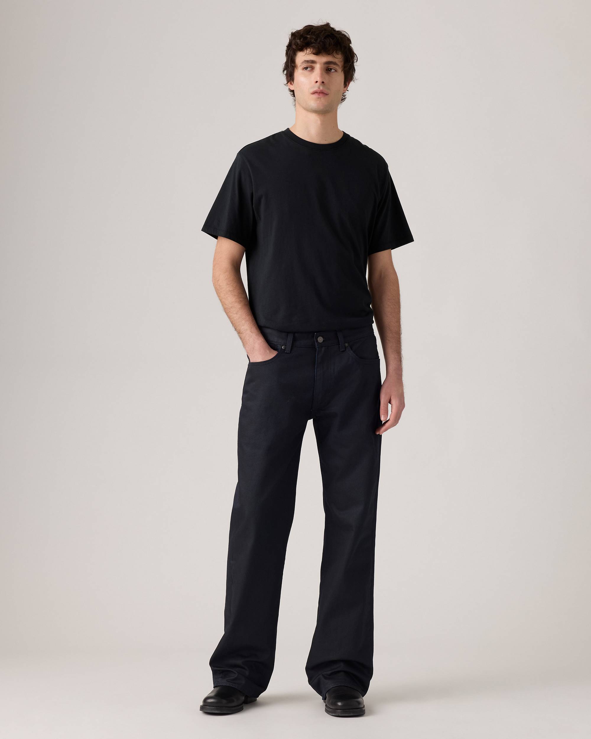 567™ Relaxed Flare Coated Men's Jeans - Dark Wash | Levi's® US