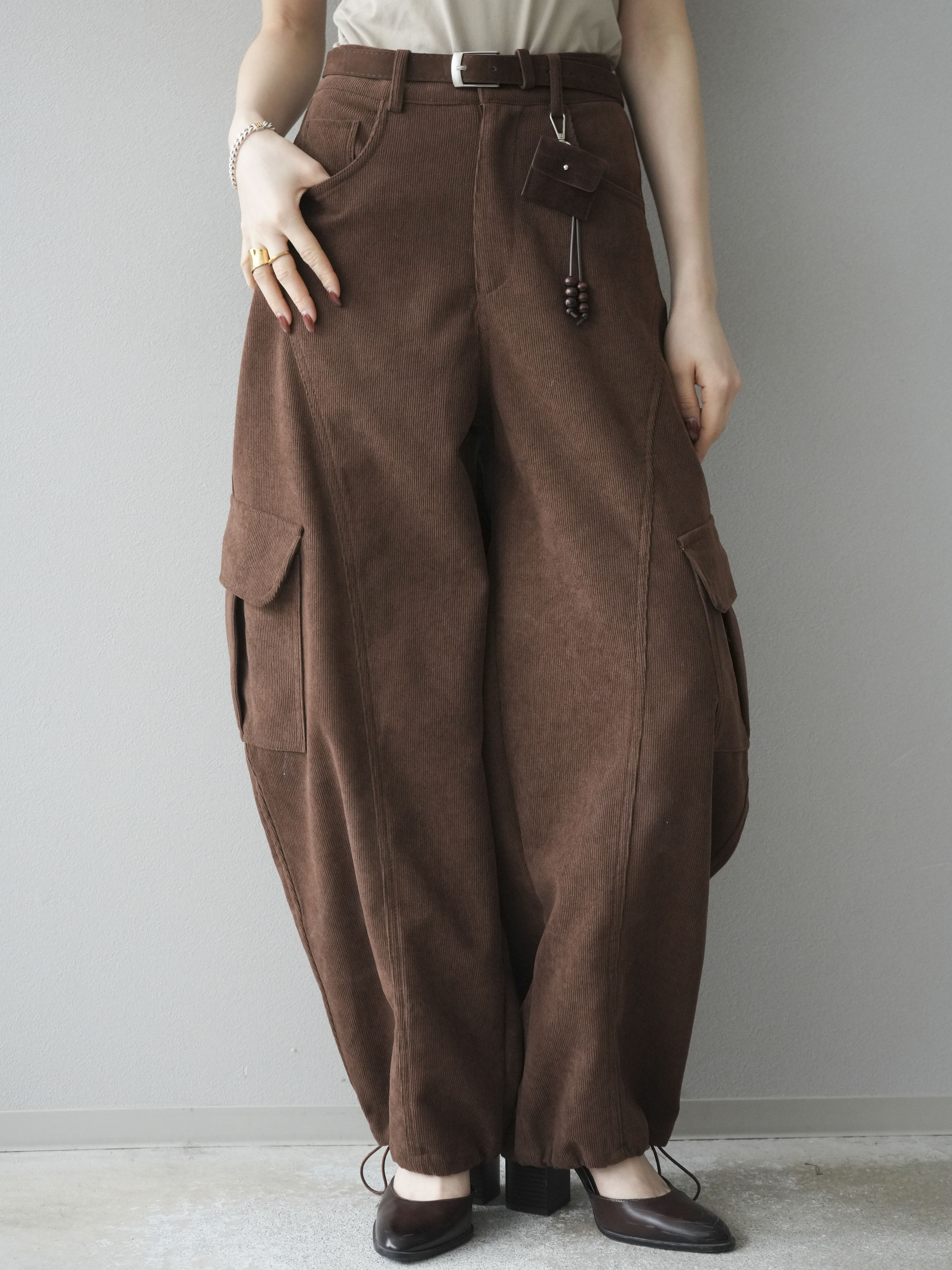予約]ベルト付コーデュロイカーゴパンツ/brown – Lumier