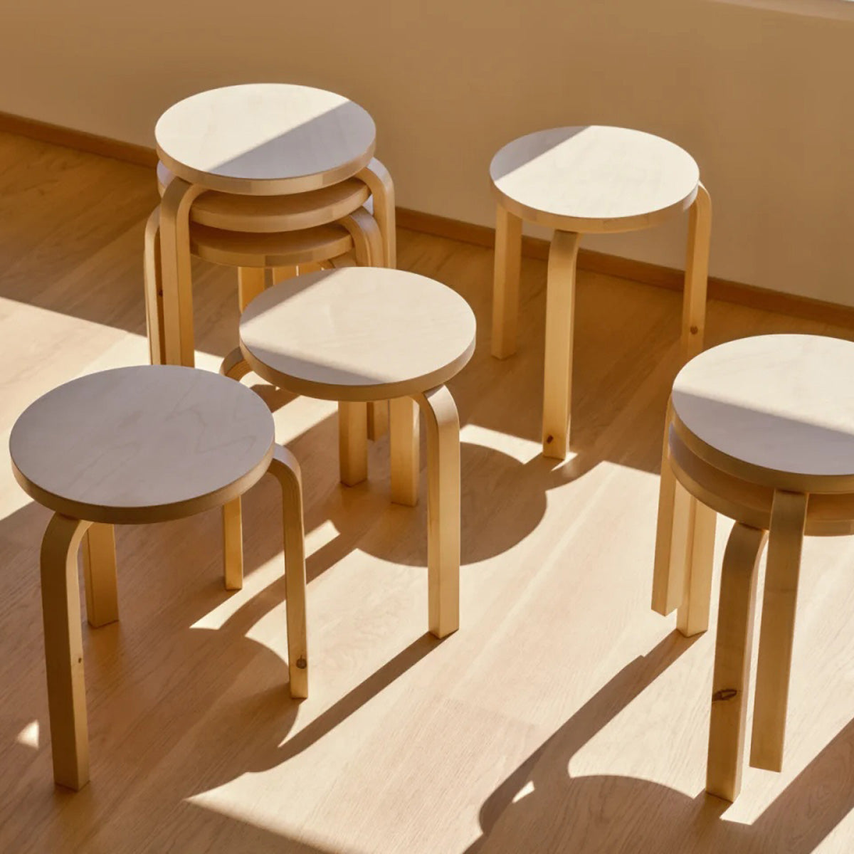 Stool 60 | Made by Artek – Luminaire