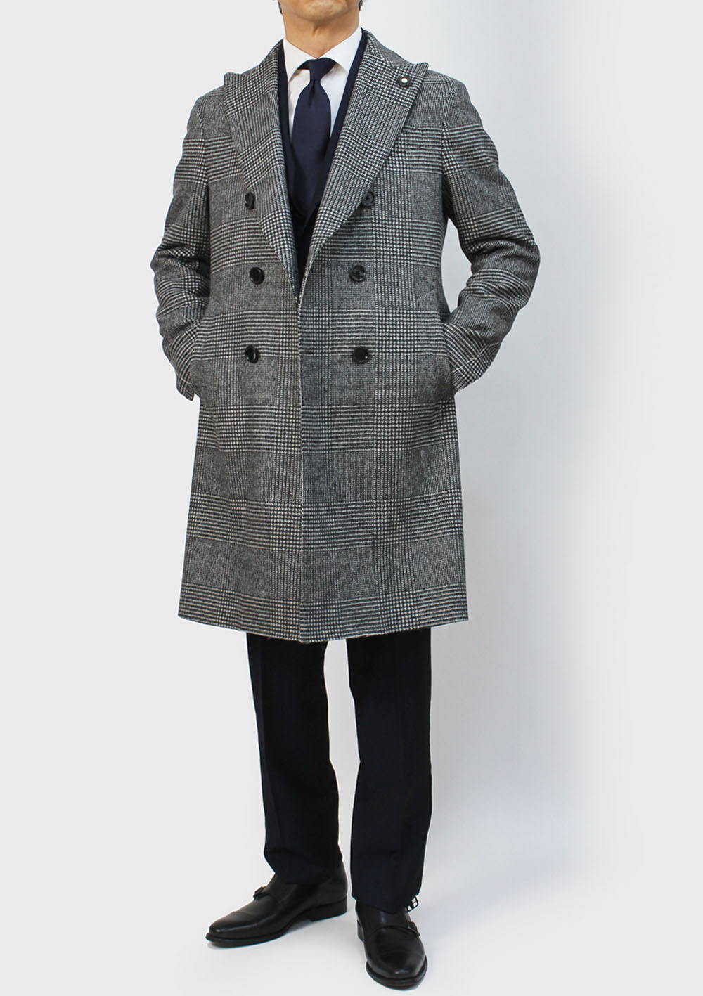 LARDINI（ラルディーニ）ちょっと早いけど上質なコートが入荷しました