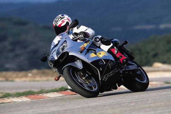 01169378_kawasaki-zx-9r.jpg
