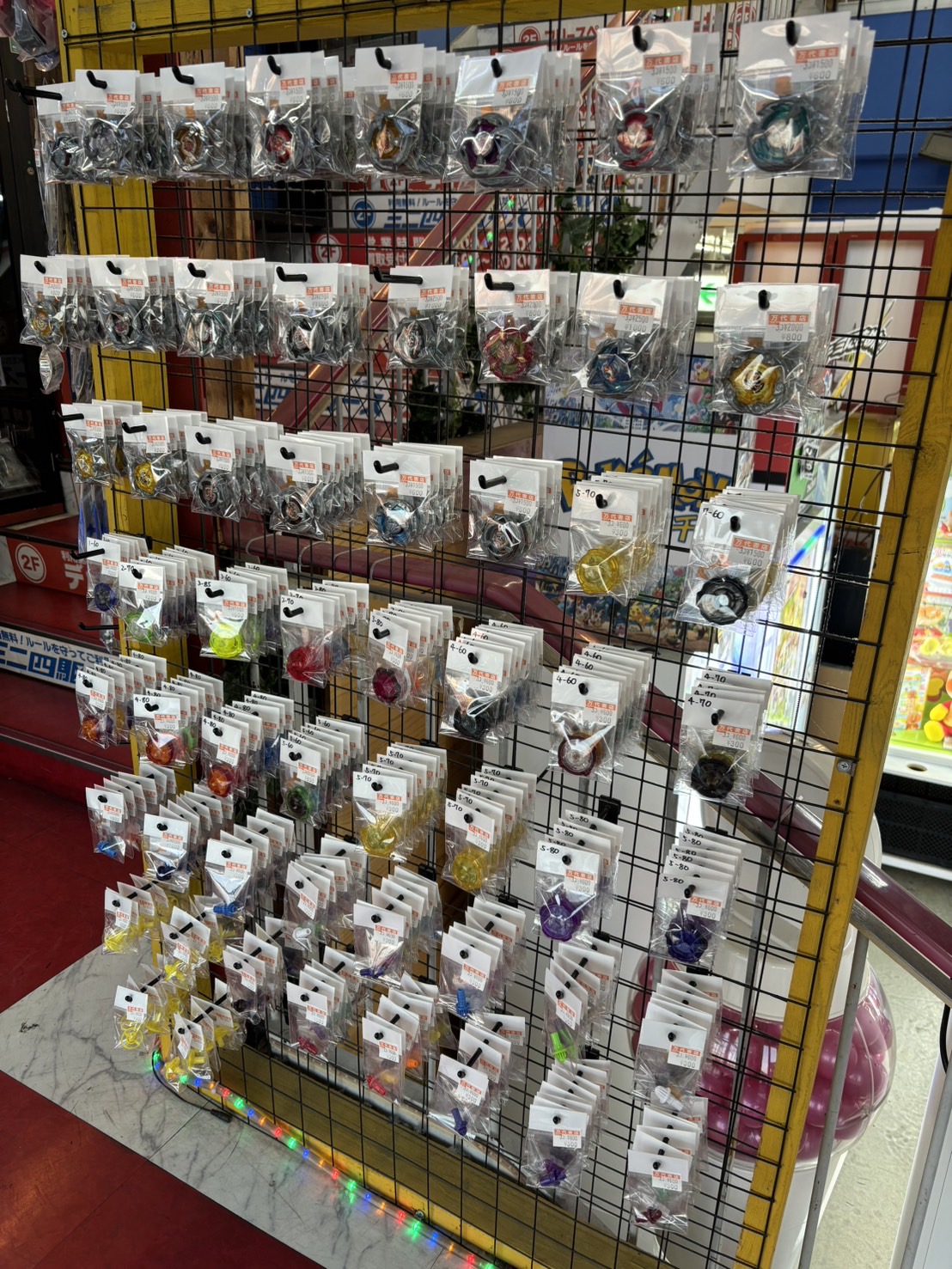 鈴鹿店】ベイブレードX中古パーツたくさん入荷しました！！ | 万代書店