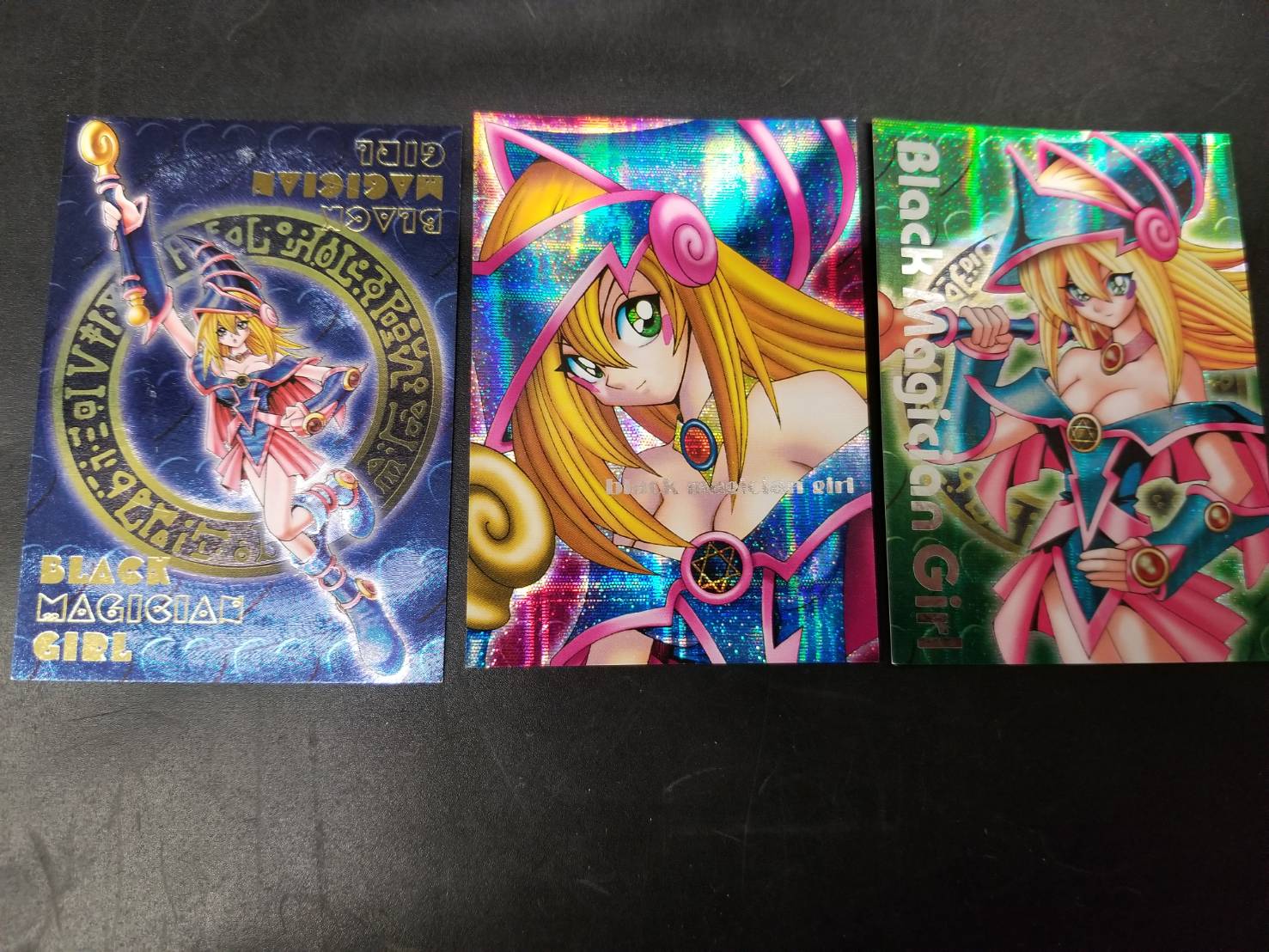 PSA8 ブラック•マジシャン•ガール ダンジョンダイスモンスターズ