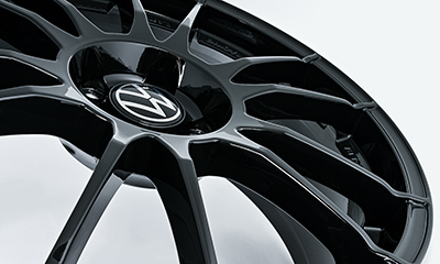 OZ × maniacs Ultraleggera-HLT NERO (19インチ/8J) ホイール