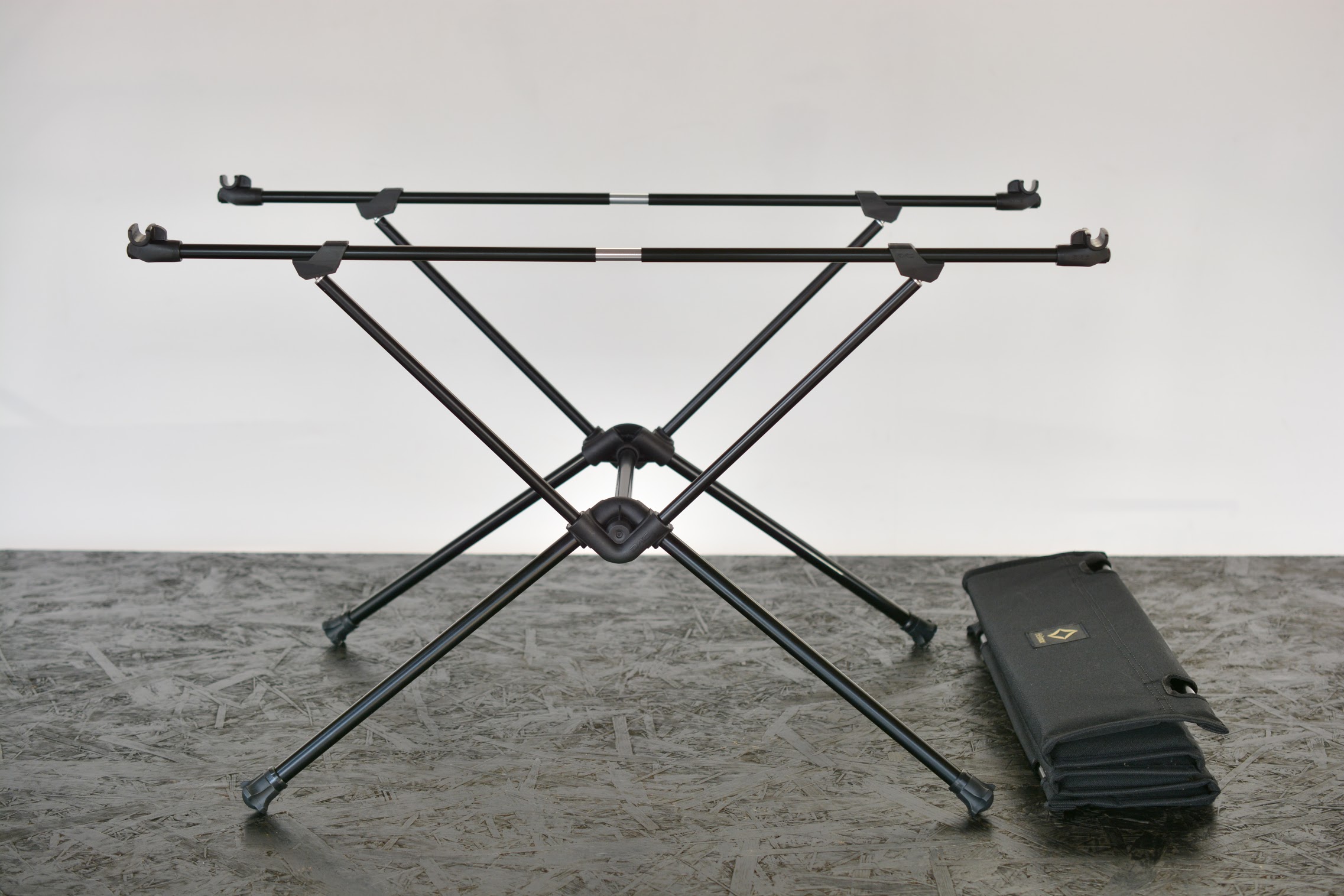 ヘリノックス Helinox タクティカルテーブル ブラック M レビュー