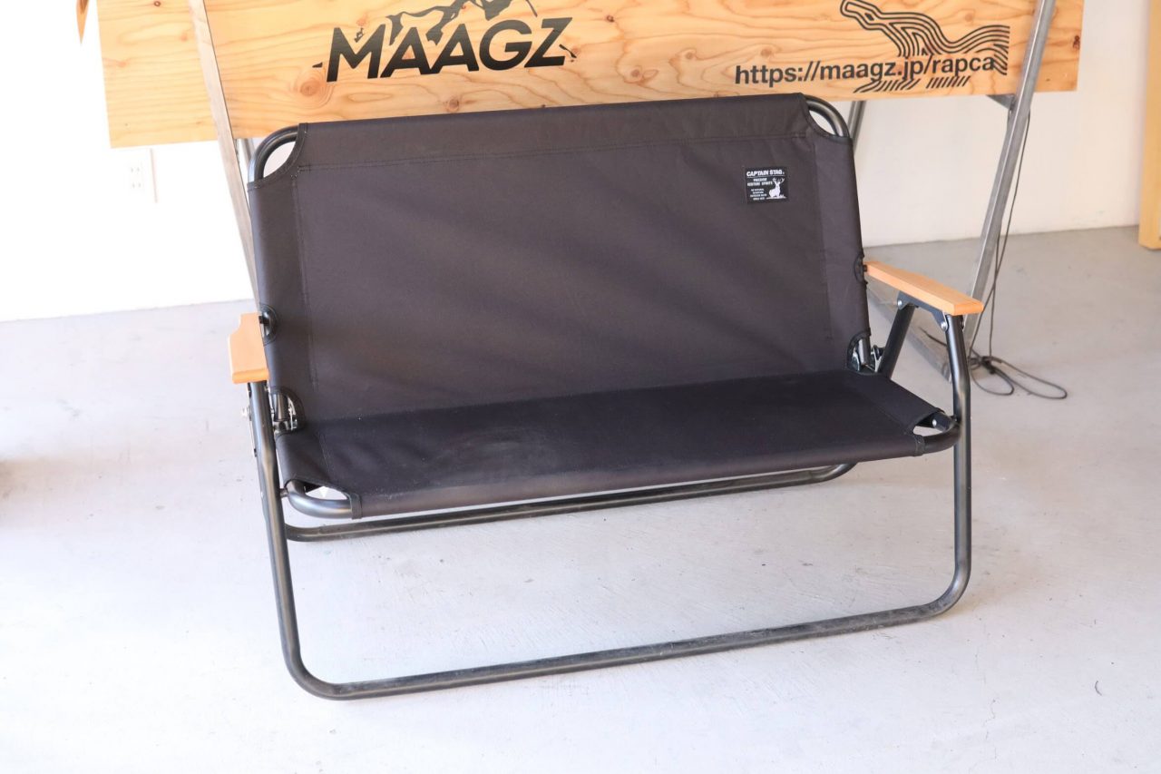 CAPTAIN STAG CSブラックラベル アルミ背付ベンチ UC-1660が秀逸。[鹿