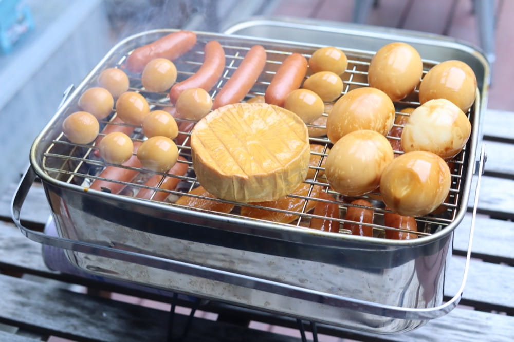 スノーピーク コンパクトスモーカー(CS-092) レビュー。「什器」として