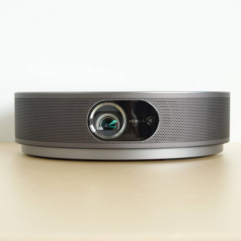 Anker Nebula Cosmos Maxレビュー】4K対応かつAndroid TV 9.0搭載で