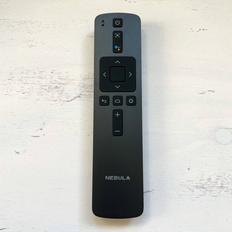 Nebula Vega Portableレビュー】フルHDの解像度と500ANSIルーメンの