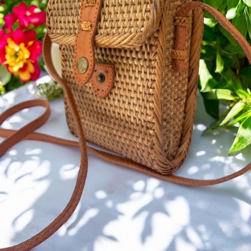 Natural Rattan Rectangular Bag - Crossbody Style – Makana Hut