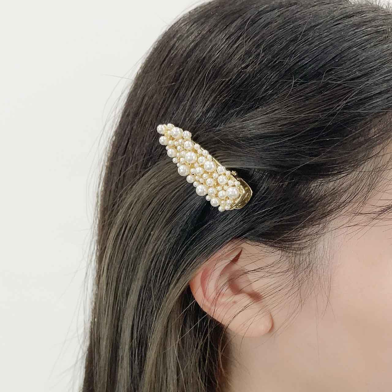 GGロゴ パール装飾 ヘアクリップ GGロゴ パール装飾 ヘアクリップ