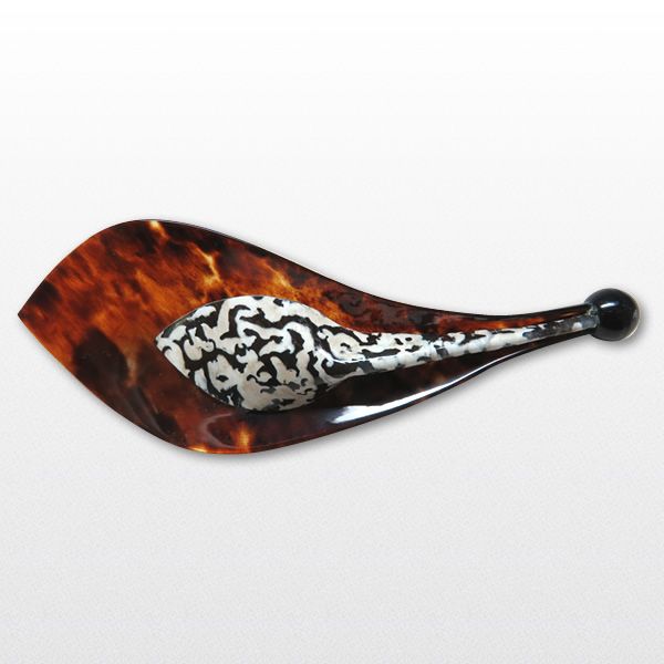 本甲 水モク リーフ ＜ブローチ＞ (長崎のべっ甲細工) ｜本べっ甲細工