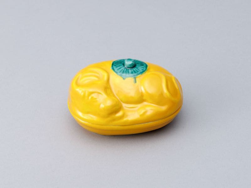 茶道具 浅黄交趾 香合 木箱付(メ1131) 茶道具 浅黄交趾 香合 木箱付(メ